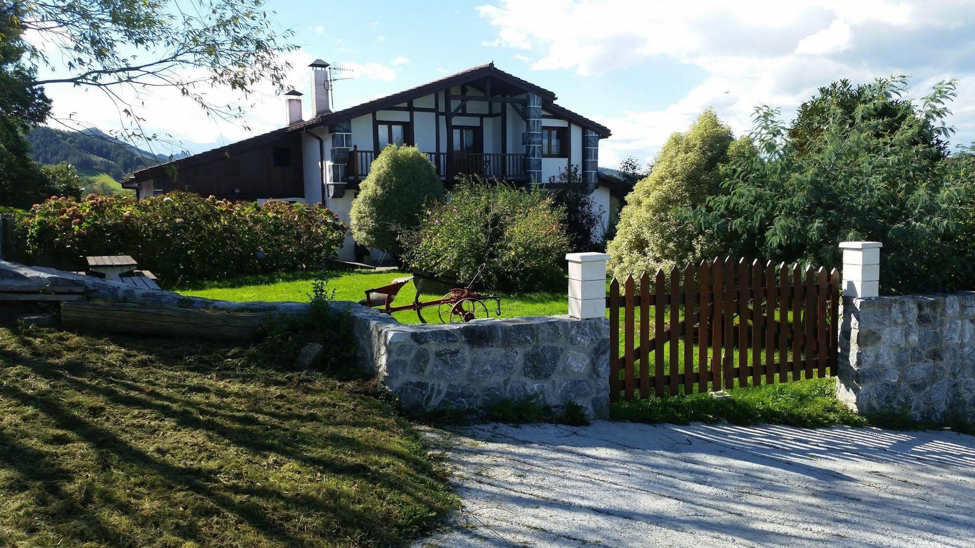 Casa Rural Olazi โอยาร์ทชุน ภายนอก รูปภาพ